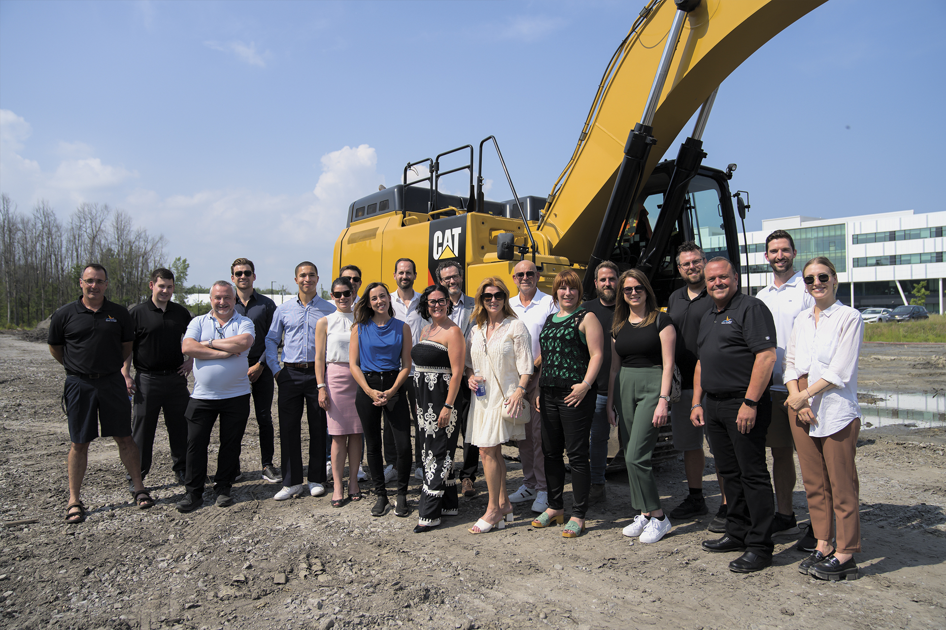 Cérémonie de la pelletée de terre du projet OTTERA à St-Zotique