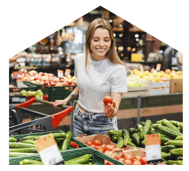 Ottera - Femme à l'épicerie